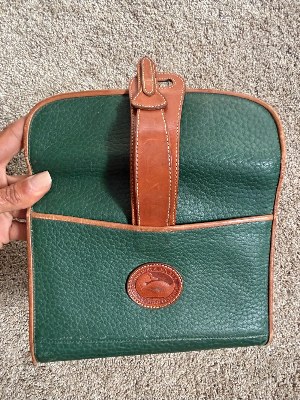 1983 Dooney & Bourke Vintage Green Pebbled Leather Organizer Wallet - Picture 3 of 17
